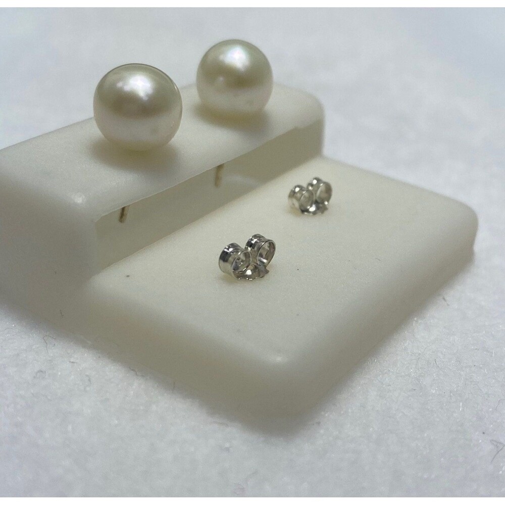 Genuine White Freshwater Pearl Stud Earrings 8mm round 925 Sterling Silver - Picture 2 of 4